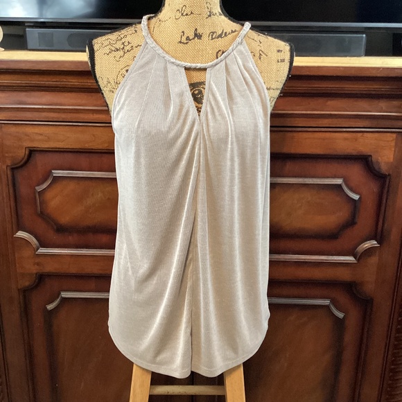 Pixley Halter Top - Picture 1 of 8